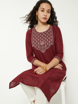 max - Women Maroon Floral Embroidered Kurta