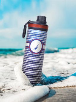 Nautica - Stylish Triple-Layer Bottle: 24-Hour Insulated Flask Texas Prtd-White/Navy