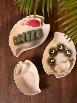 Unravel India - Studio Pottery Serving Platter For Snacks & Starters, White, (Set of 3)