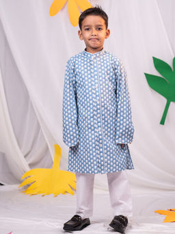 Vastramay - Boys Blue & White Kurta with Pyjama (Set of 2)