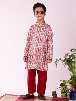 Vastramay - Boys Multi-Color Kurta with Pyjama (Set of 2)