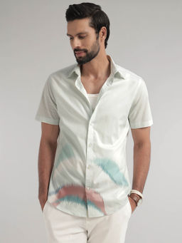 Andamen - Men Blue Half Sleeve Resort Twill Print Regular Fit Shirt