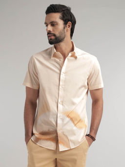 Andamen - Men Orange Half Sleeve Resort Twill Print Regular Fit Shirt