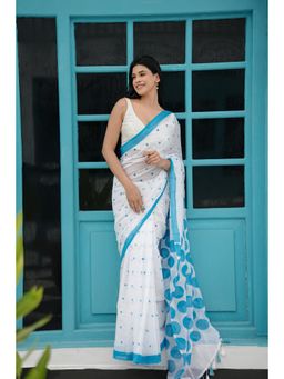 Ethnic Elements - White Crushed Tissue Embroidery Saree Without Blouse