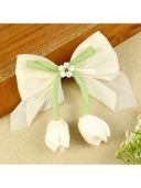 White color option, Sold out, Currently selected