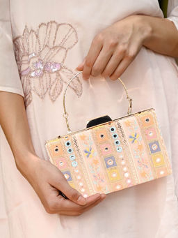 Odette - Women Pink Embroidered Party Clutch