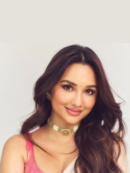 Shop Naymee - Serene Light Green Kundan Choker and Earrings Set