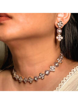 Shop Naymee - Sitara Lilac Polki Necklace and Earrings Set