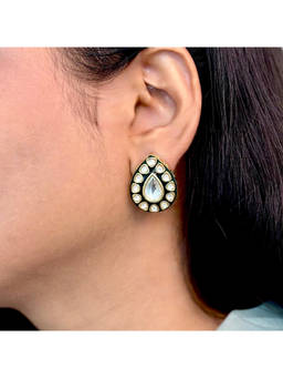 Shop Naymee - Mughal Jewel Kundan Studs