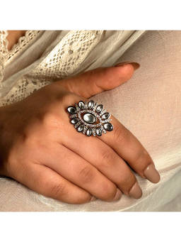 Shop Naymee - Nayra Plain Polki Kundan Ring