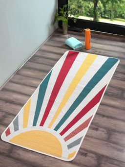 Saral Home - Easy Living Ivory Tapestry Rise Micro Yoga Mat (2.5x5 feet)