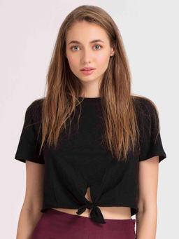SHAYE - Black Knot T-Shirt