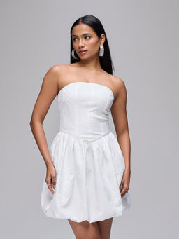 RSVP by Nykaa Fashion - White Textured Balloon Hem Asymmetric Waist Cut Tube Mini Dress