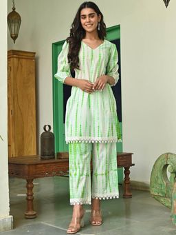 Lavanya The Label - Parrot Green Shibori Kurta (Set of 2)