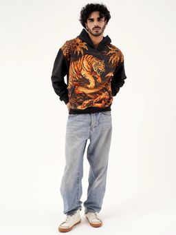 CLAZZEY - Jungle Fury Tiger Scorpion Graphic Hoodie - Tropical Streetwear