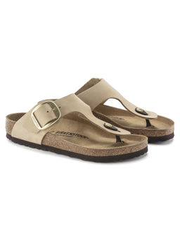 Birkenstock - Gizeh Big Buckle Sandcastle Regular Width Women Thong Flats
