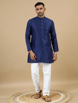 TATTVA - Men Embroidered Cotton Blend Straight Kurta