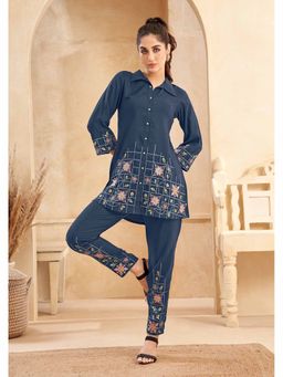 Autumnlane - Eden Navy Embroidered Co-Ord (Set of 2)