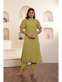 Autumnlane - Raya Fern Embroidered Co-Ord (Set of 2)