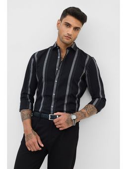 Snitch - Black Stripes Slim Fit Shirt