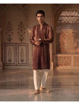 PRATEEK MUNJAL - Tie and Dye Wine Kurta with Pant