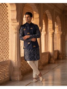 PRATEEK MUNJAL - Navy Blue Kurta with Pant and Nehru Jacket