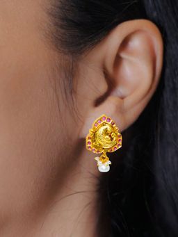 LuxeVogue - Graceful Embossed Earrings