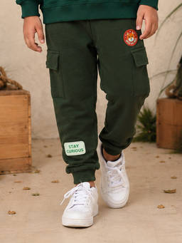 KiddoPanti - Boys Wild And Free Stay Curious Graphic Printed Cargo Joggers