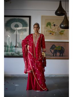 Vashisht Guru Dutt - Red Gulab Kurta with Sharara and Dupatta (Set of 3)