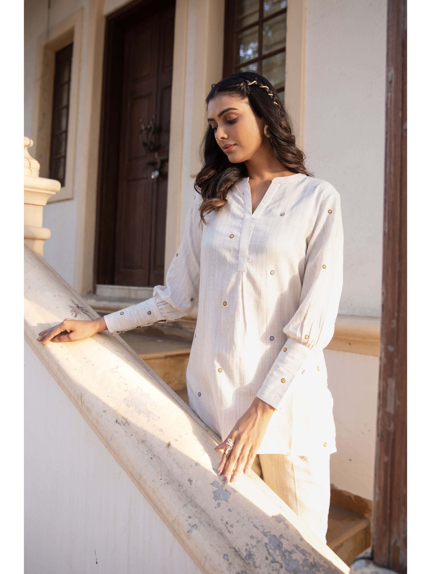 off white tunic shirt