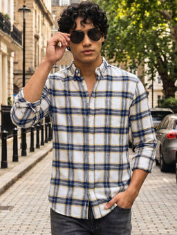 Bewakoof - Men Off White Pure Cotton Regular Fit Shirt