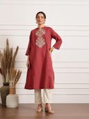 Red color option, Sold out, Currently selected