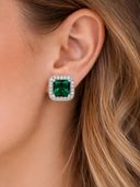 Green color option, Sold out, Currently selected