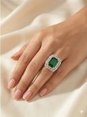 Green color option, Currently selected
