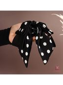 Black color option, Sold out, Currently selected