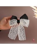 Black color option, Currently selected