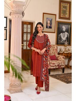 Mahee Jaipur - Rustic Red Kalamkari Muslin Gota Work Kurta with Pant and Dupatta (Set of 3)