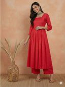 Red color option, Sold out, Currently selected