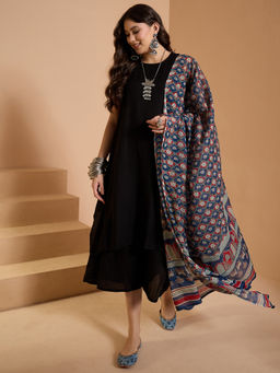 InWeave - Black Round Neck Kurta and Palazzo with Dupatta
