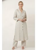 Off White color option, Currently selected