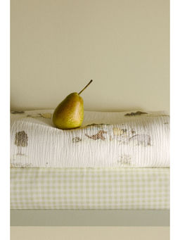 H&M - White Patterned muslin blanket