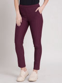 Maroon color option, Currently selected