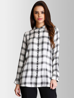 FABLE STREET - Black and White Plaid Collar Neck Shirt
