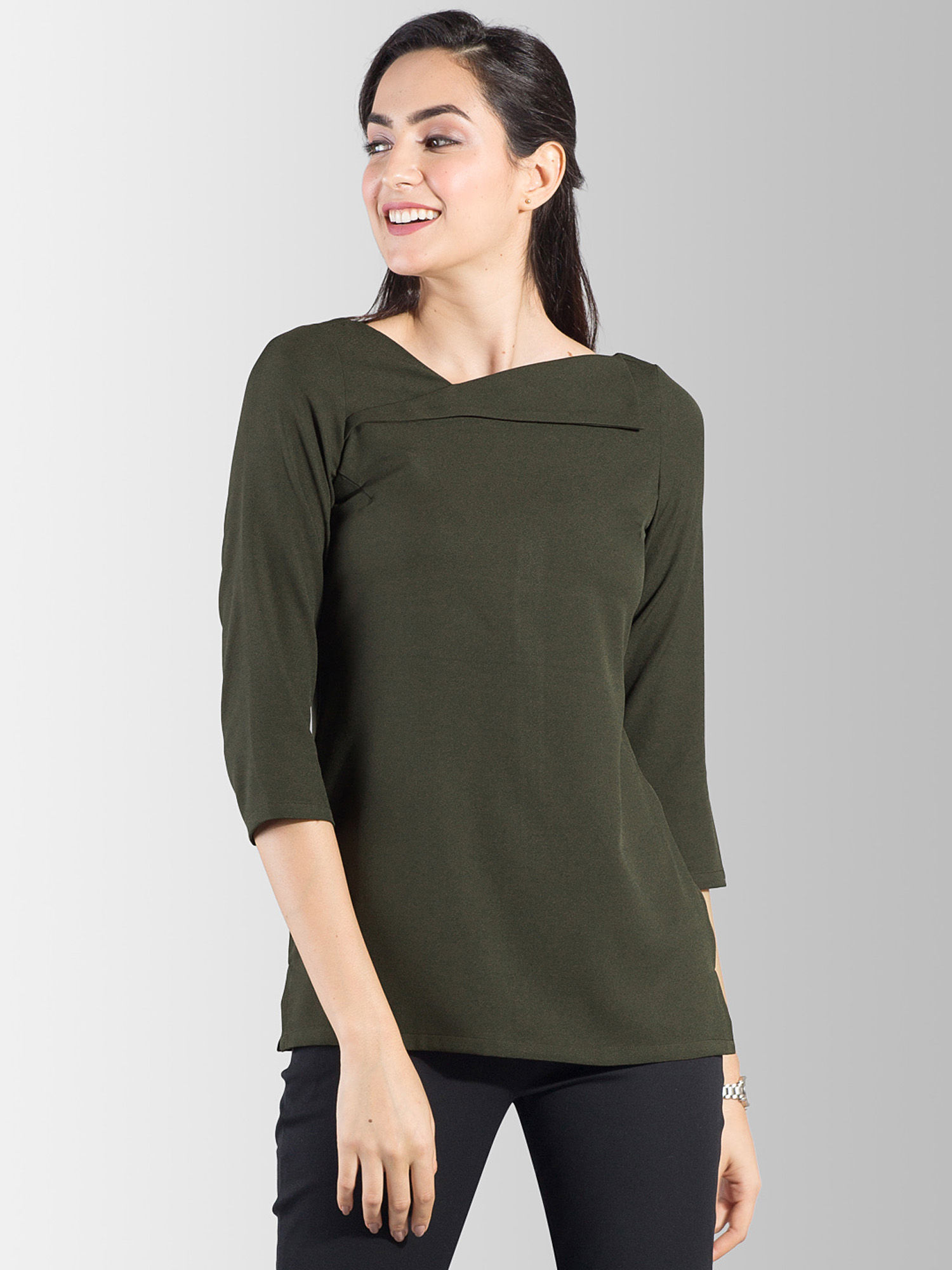 FableStreet Broad Neck Quarter Sleeve 