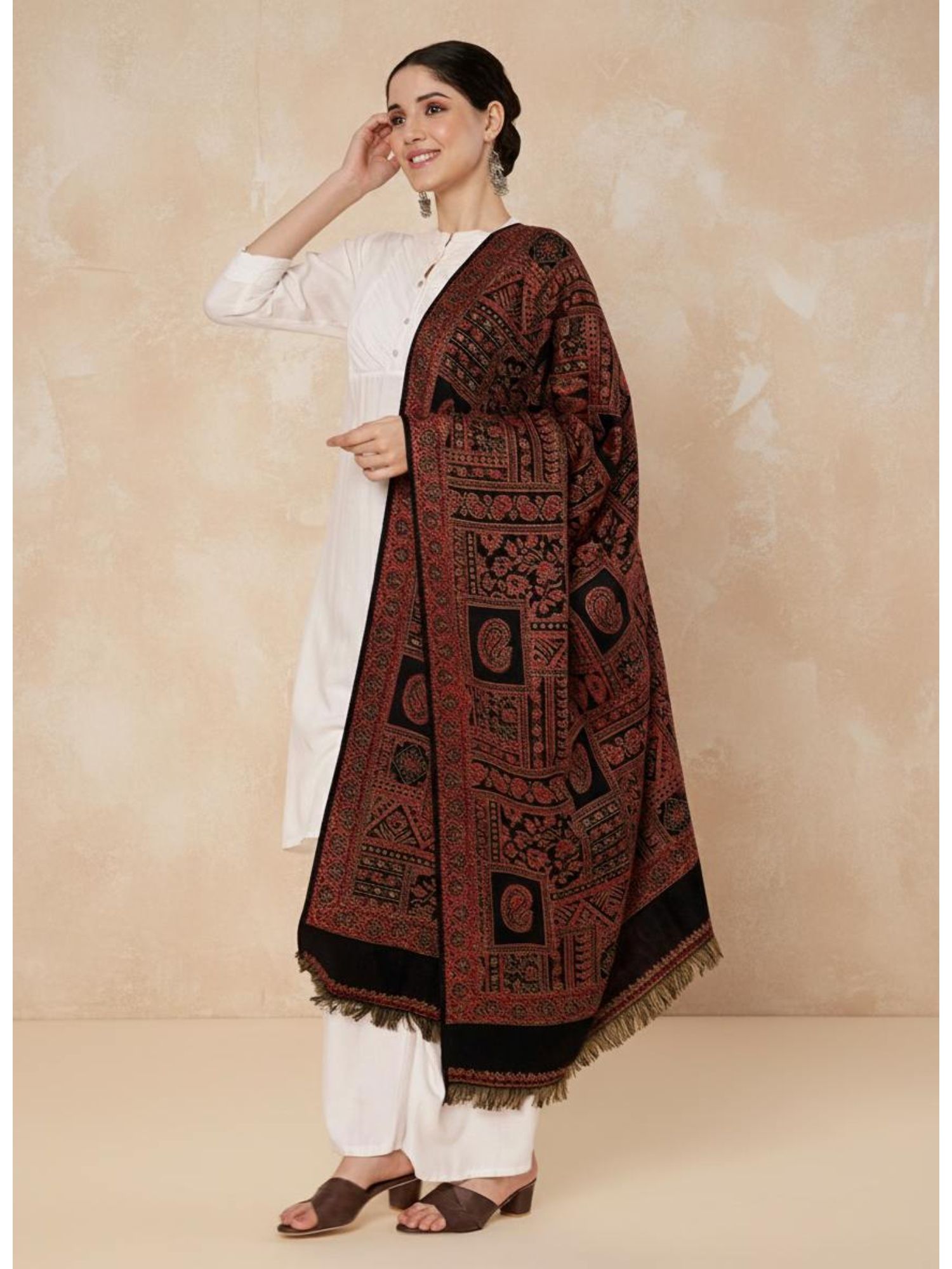 zamour Kani Geometric Woven Kashmiri Shawl-Black-picture-43