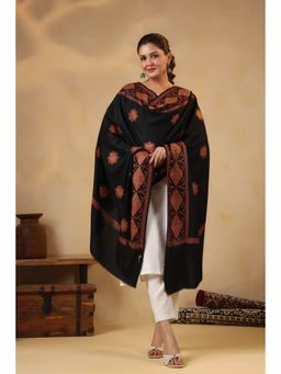 Zamour - Kashmiri Sozni Floral Embroidery Shawl-Black