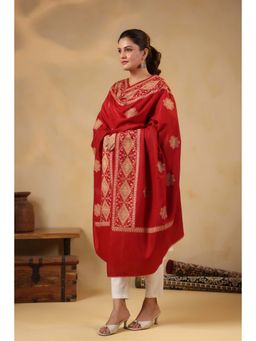 Zamour - Kashmiri Sozni Floral Embroidery Shawl-Red