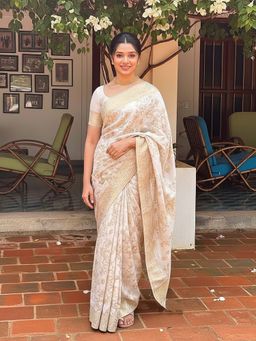 AMRUTKALA SAREES - White Designer Banarasi Silk Kanjivaram Saree with Unstitched Blouse