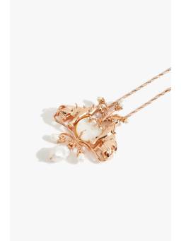 Outhouse - Wild Pearl Cascade White Necklace