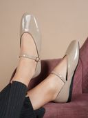 Beige color option
